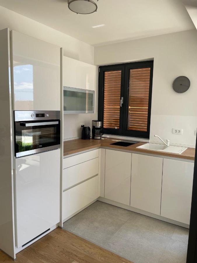 Studio Apartment Maris Podstrana Esterno foto